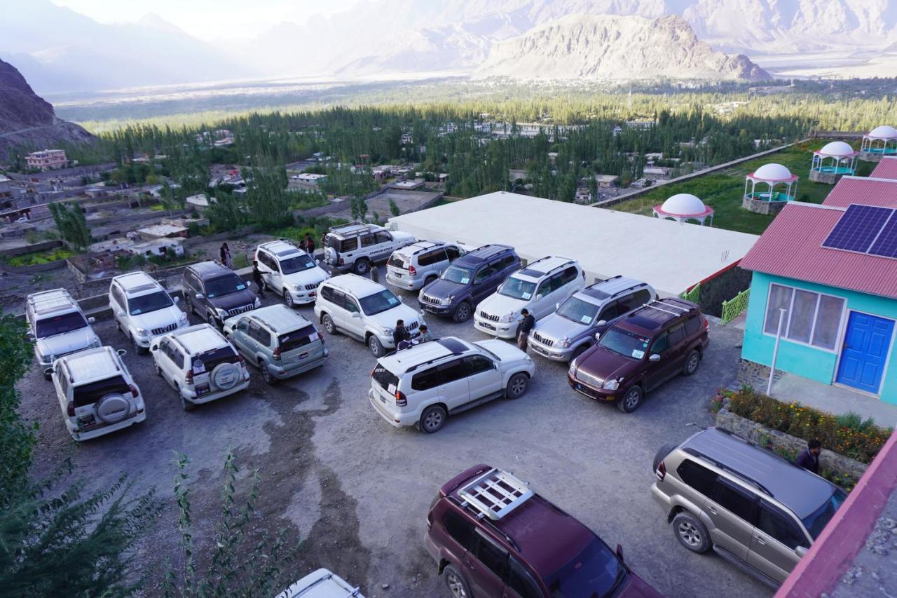 Hotel Mountain Lodge Skardu Exterior photo
